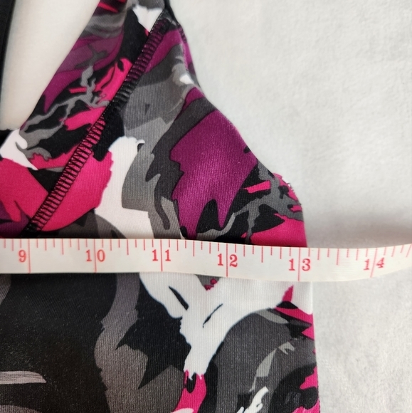 The North Face Vapor Wick Floral Pink Women’s Size S Athletic Tank Top Shelf Bra - Picture 4 of 10